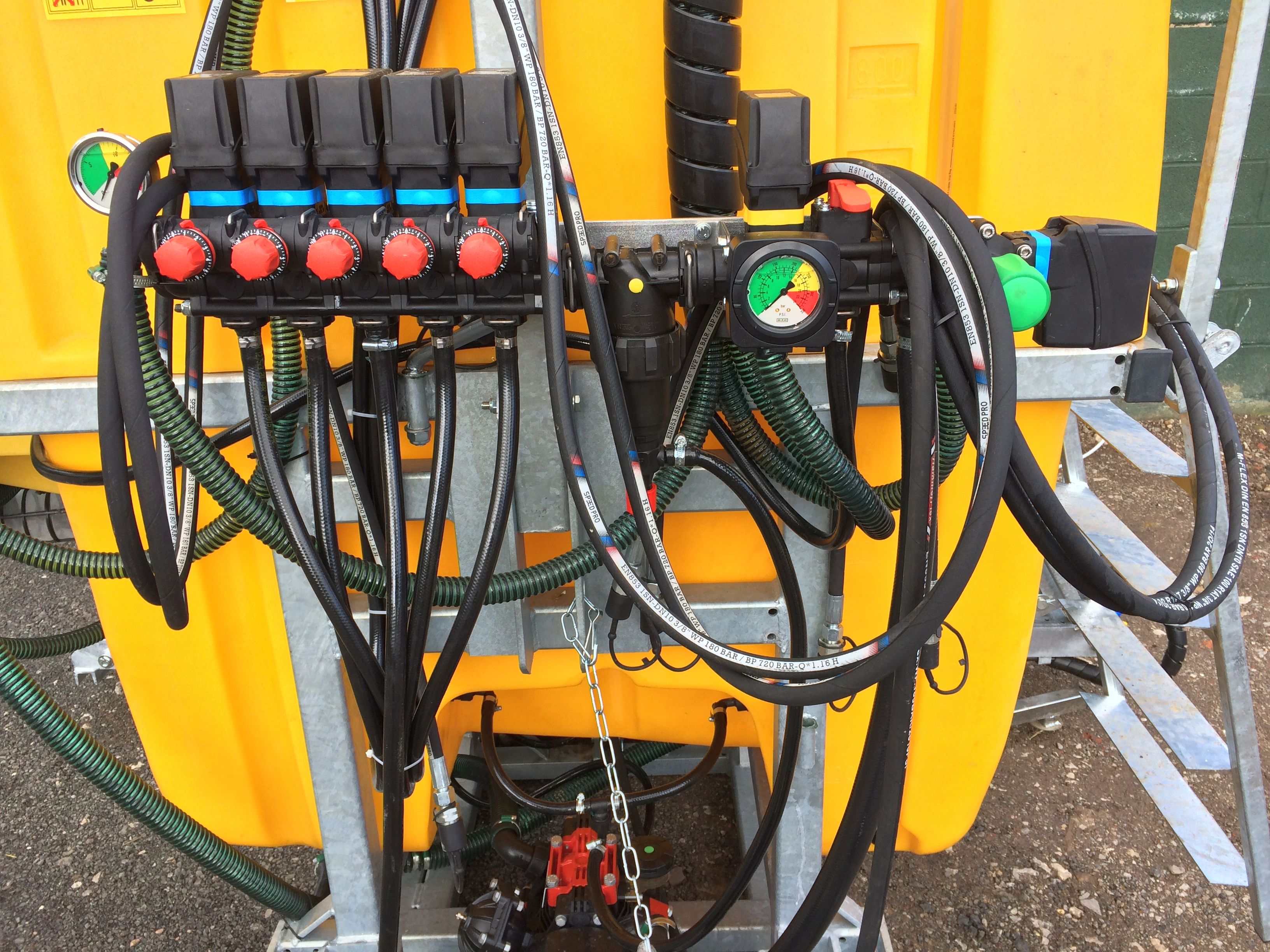 JARMET TOP SPEC CROP SPRAYERS J Bourne Tractors