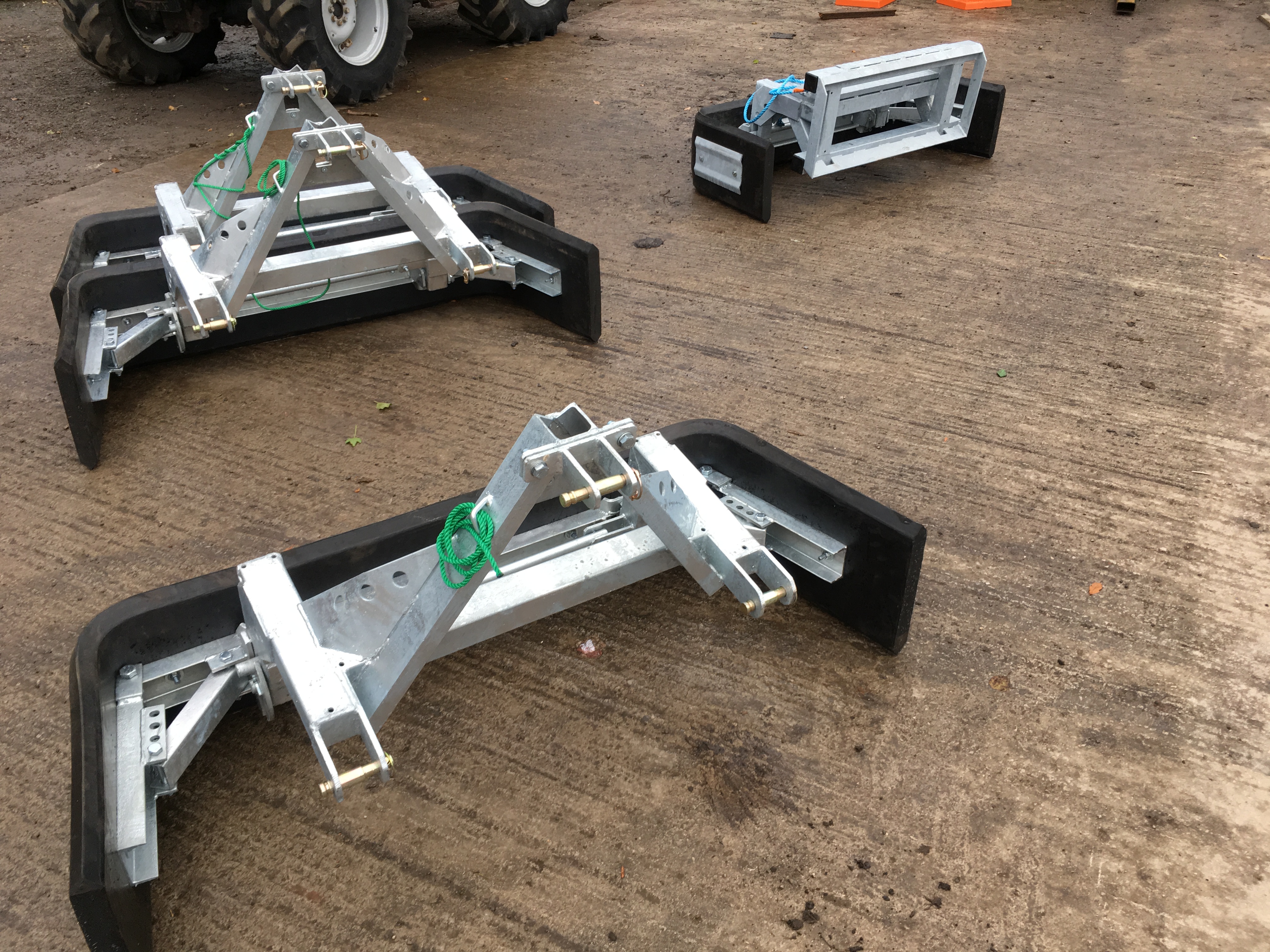 GALVANISED ADJUSTABLE YARD SCRAPERS J Bourne Tractors