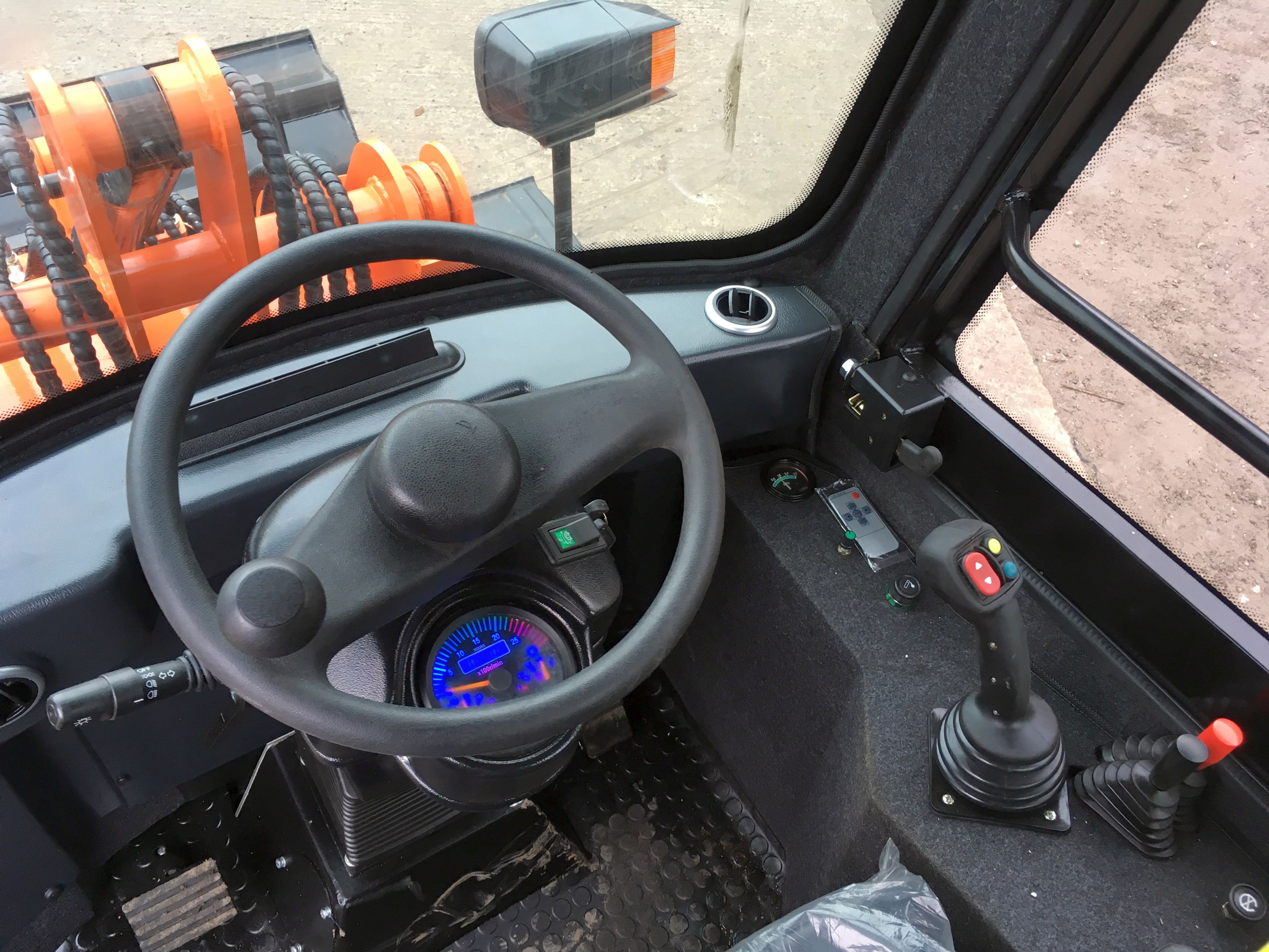 CONTROLS J Bourne Tractors