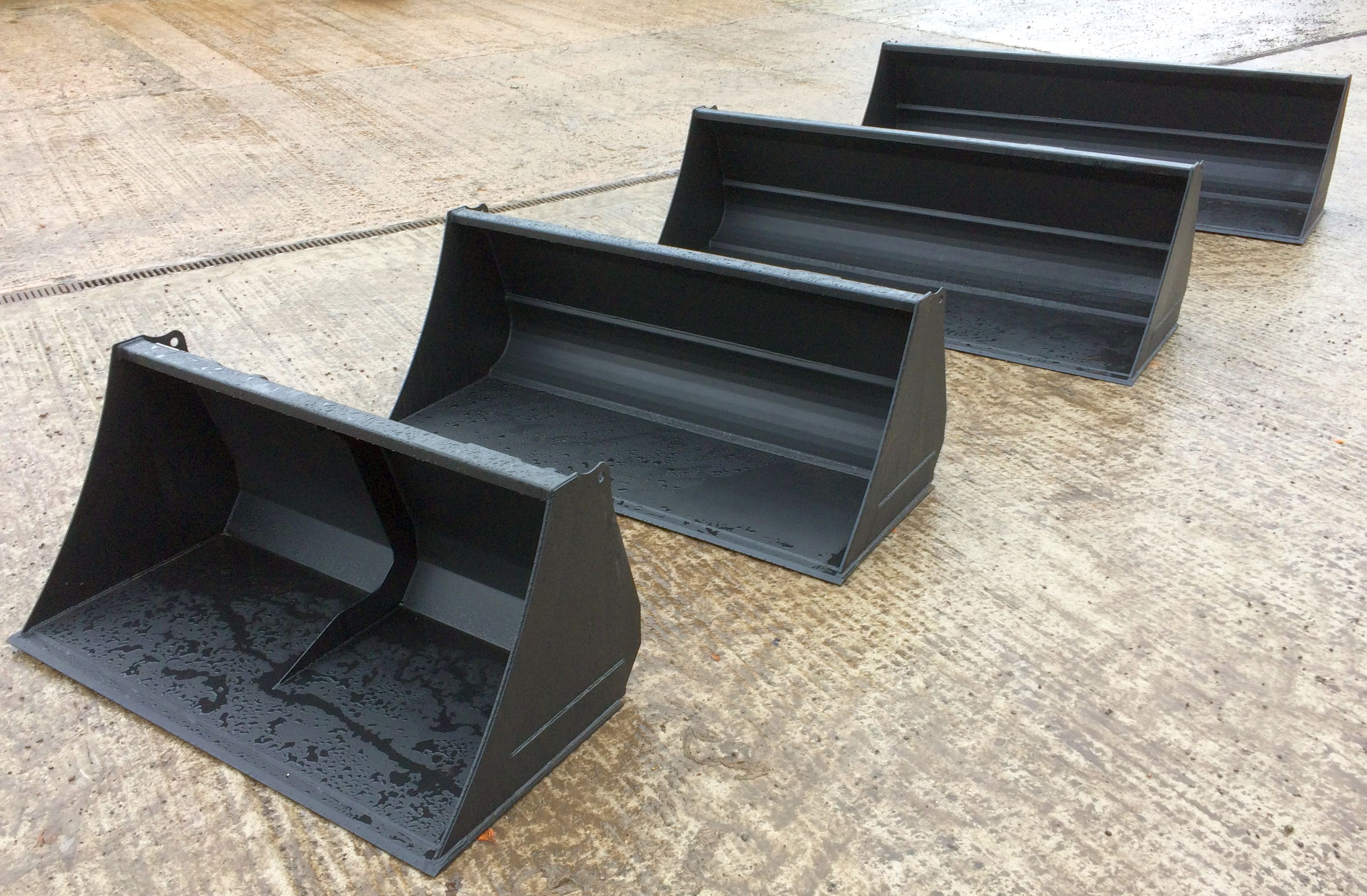 TRACTOR LOADER BUCKETS J Bourne Tractors