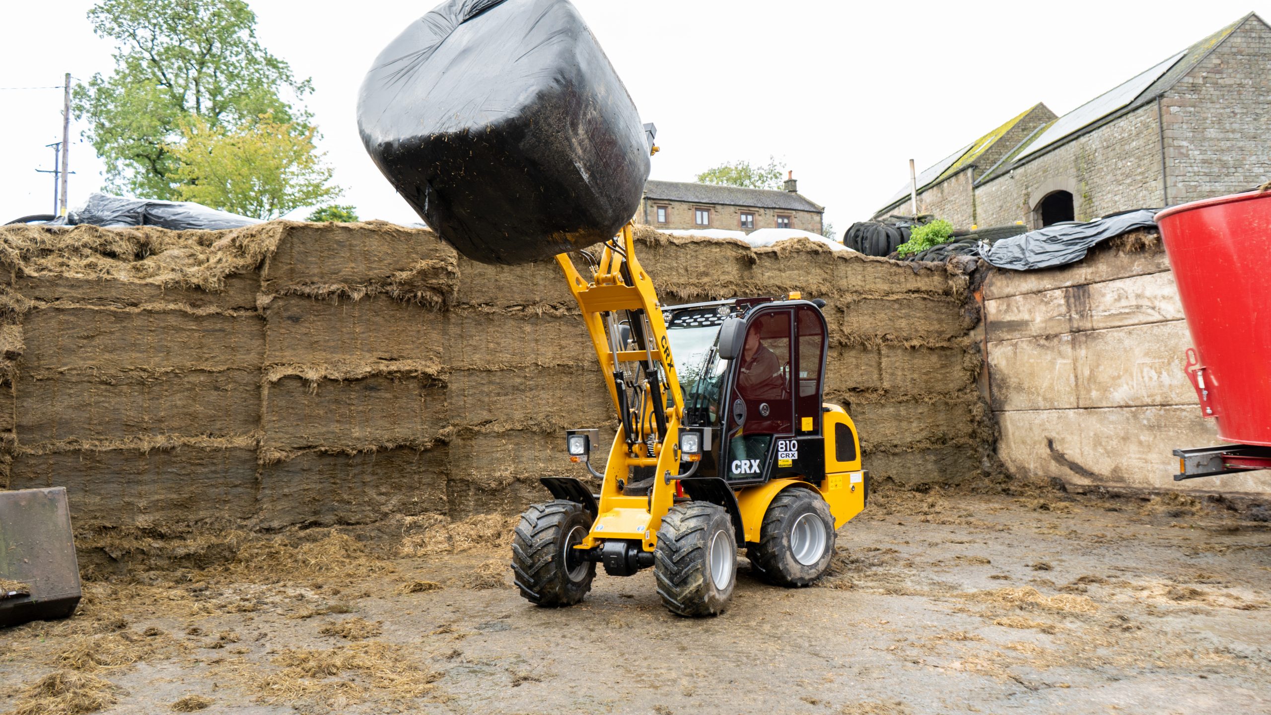 CRX 810 Wheel Loader - Image 2
