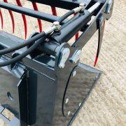 Skidsteer Grabs & Bucket Grabs - Image 4