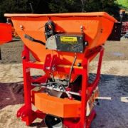 Tractor Mounted 850L Salt Spreaders / Gritters - Image 7