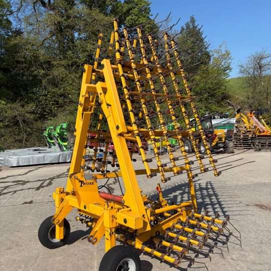 Used Twose 6m Spring Tine Harrows